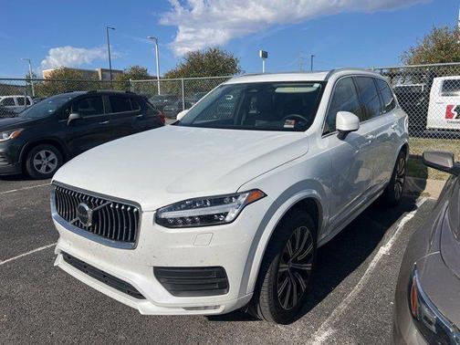 2023 Volvo XC90 B5 Core
