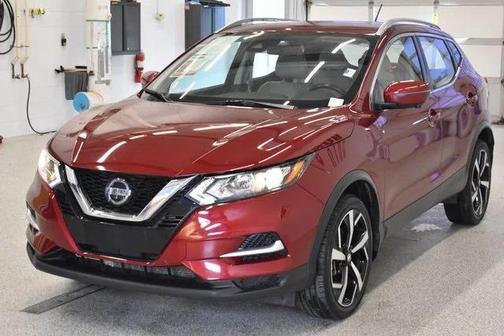 2022 Nissan Rogue Sport SL