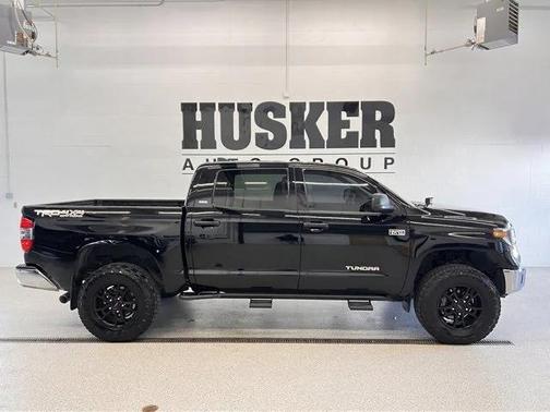 2020 Toyota Tundra SR5