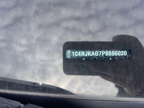 2023 Jeep Grand Cherokee L Laredo