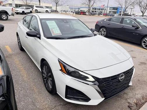 2025 Nissan Altima SV FWD