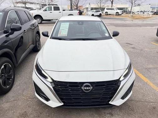 2025 Nissan Altima SV FWD