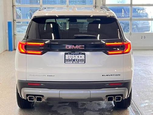 2025 GMC Acadia AWD Elevation