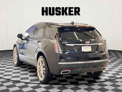 2025 Cadillac XT5 Sport