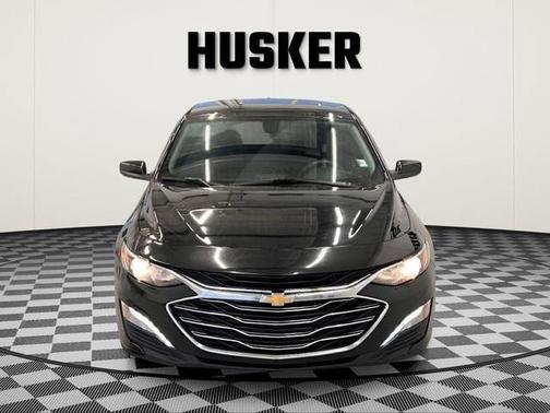 Mosaic Black Metallic 2020 Chevrolet Malibu FWD LT