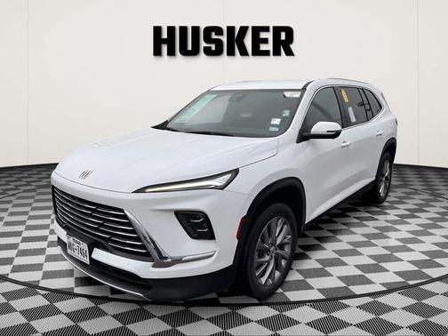 Summit White 2025 Buick Enclave Preferred FWD