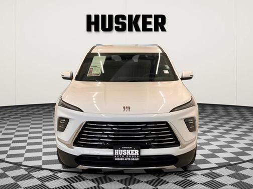 2025 Buick Enclave Preferred FWD