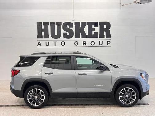 2025 GMC Terrain AWD Elevation