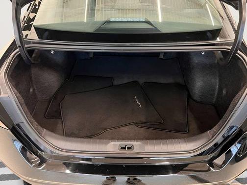 Super Black 2025 Nissan Altima SV FWD
