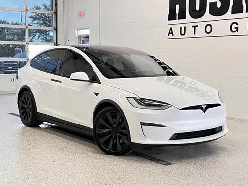 2022 Tesla Model X Plaid Tri Motor All-Wheel Drive