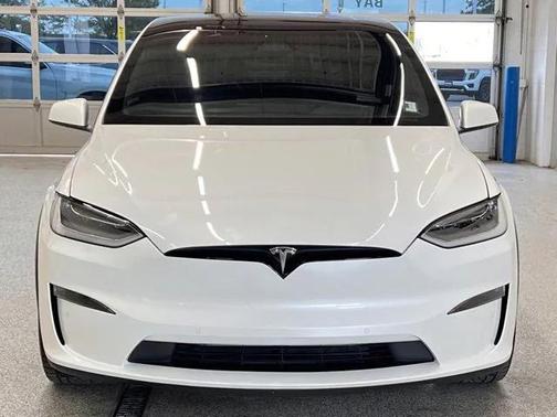 2022 Tesla Model X Plaid Tri Motor All-Wheel Drive