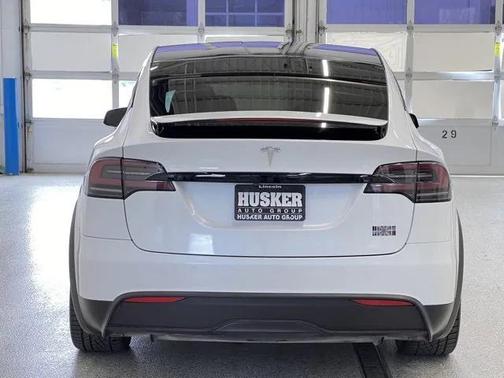 2022 Tesla Model X Plaid Tri Motor All-Wheel Drive