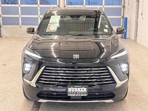 2025 Buick Enclave Preferred FWD