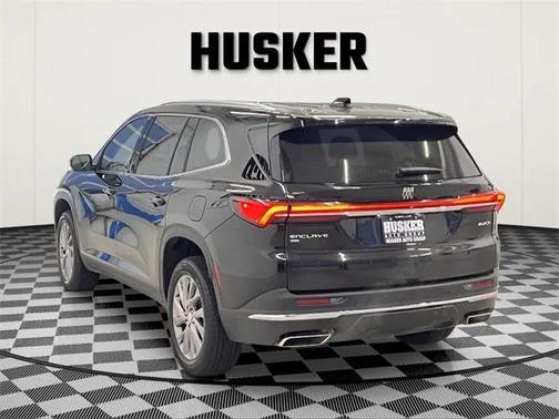 2025 Buick Enclave Preferred FWD