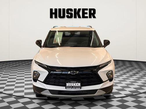 Summit White 2023 Chevrolet Blazer 2LT