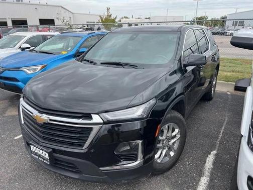 2022 Chevrolet Traverse LS