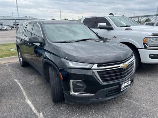 2022 Chevrolet Traverse LS