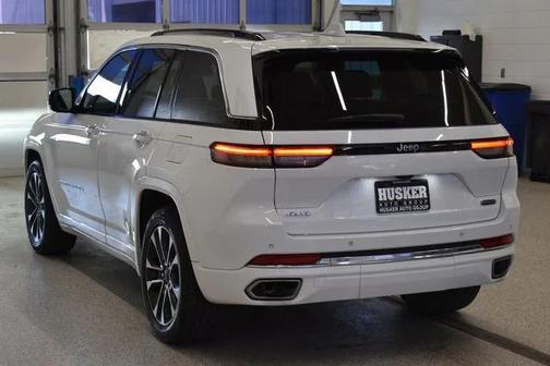 2023 Jeep Grand Cherokee Overland