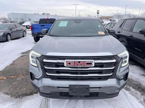 2025 GMC Terrain AWD Elevation