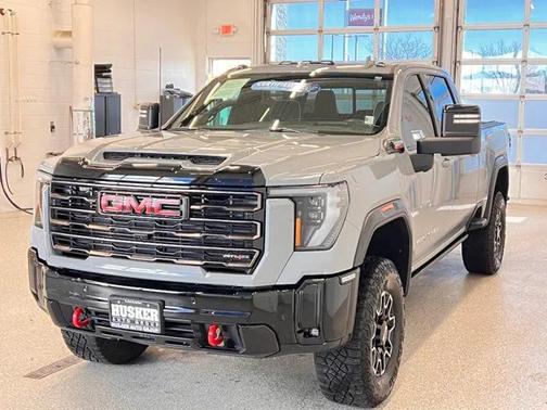 2025 GMC Sierra 2500 AT4