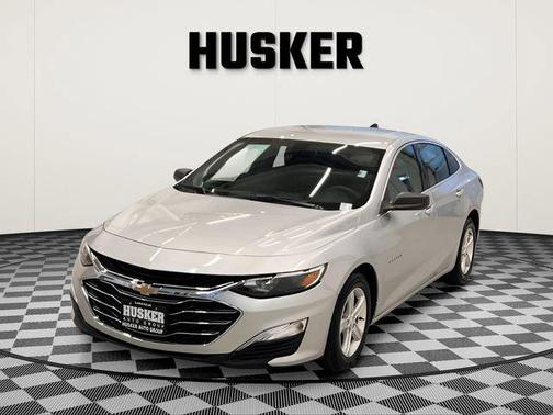 Silver Ice Metallic 2021 Chevrolet Malibu 1LS