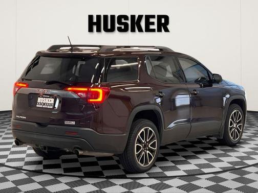 Black Cherry Metallic 2017 GMC Acadia SLT-1