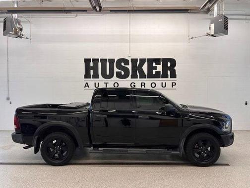 Diamond Black Crystal Pearlcoat 2020 RAM 1500 Classic Warlock Crew Cab 4x4 5'7' Box