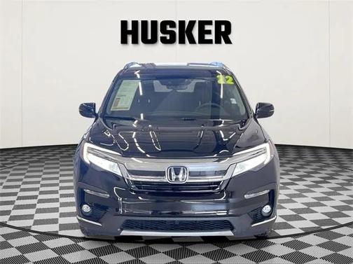2022 Honda Pilot Touring 8-Passenger