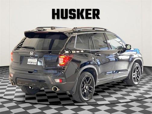 2025 Honda Passport AWD Black