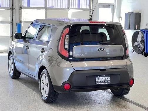 2016 Kia Soul Base