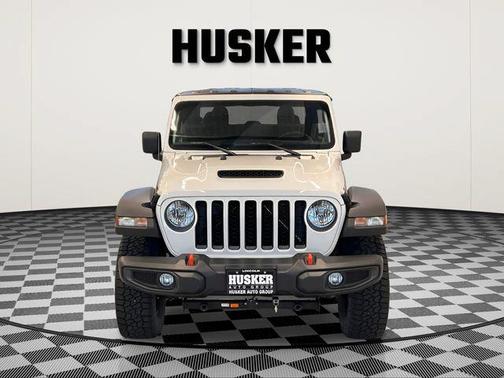 Bright White Clearcoat 2023 Jeep Gladiator Mojave 4x4