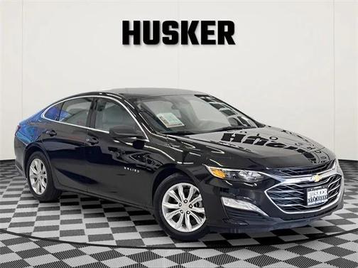 2021 Chevrolet Malibu FWD LT