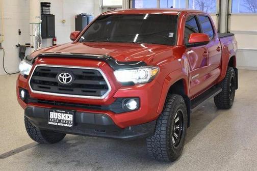 2017 Toyota Tacoma SR5