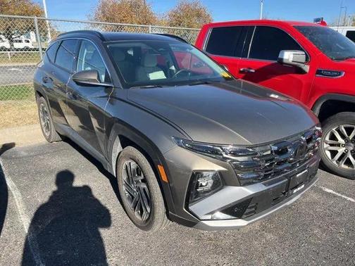 2025 Hyundai TUCSON Hybrid Limited