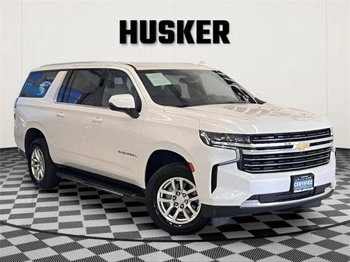 2022 Chevrolet Suburban LT