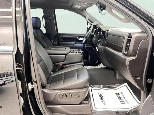 2024 GMC Sierra 2500 SLT