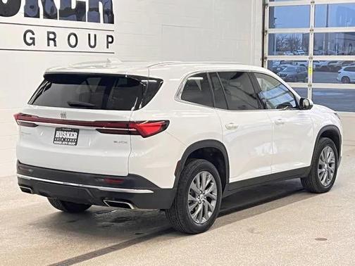 2025 Buick Enclave Preferred FWD