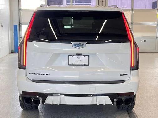 2023 Cadillac Escalade V-Series