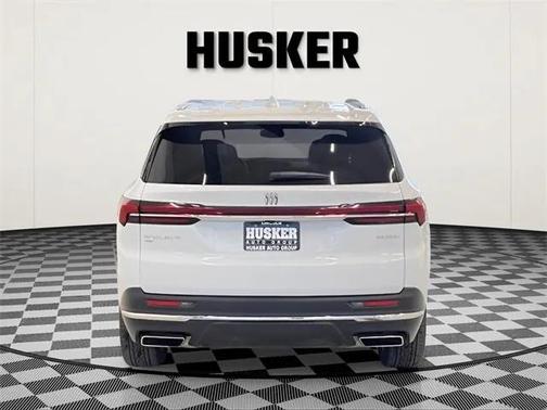 2025 Buick Enclave Preferred FWD