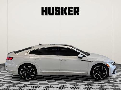Oryx White Pearl 2021 Volkswagen Arteon 2.0T SEL Premium R-Line 4MOTION