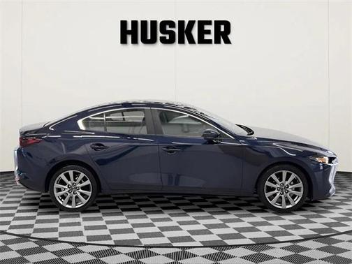 2024 Mazda Mazda3 FWD w/Preferred Package
