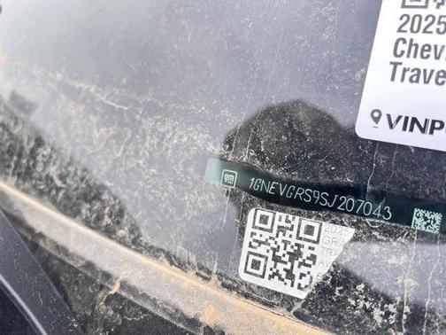 2025 Chevrolet Traverse LT