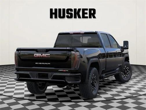 2025 GMC Sierra 2500 AT4