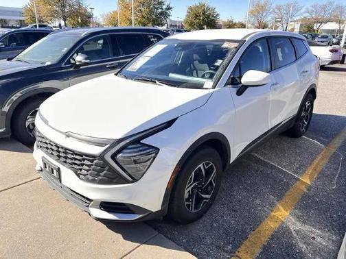 2024 Kia Sportage LX
