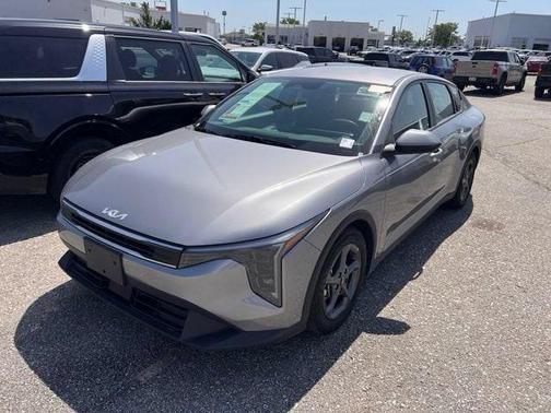 Steel Gray 2025 Kia K4 LXS