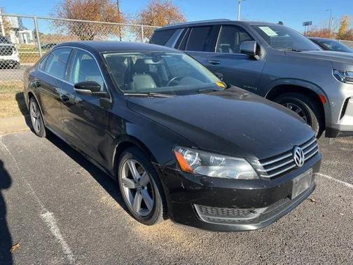 2013 Volkswagen Passat 2.5 SE