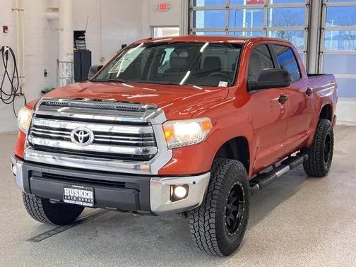2017 Toyota Tundra SR5