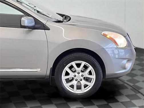 2013 Nissan Rogue SV w/SL Pkg