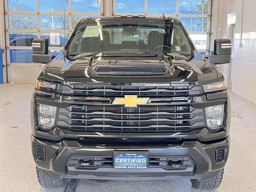 2024 Chevrolet Silverado 2500 Custom