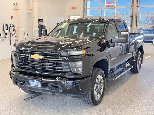 2024 Chevrolet Silverado 2500 Custom